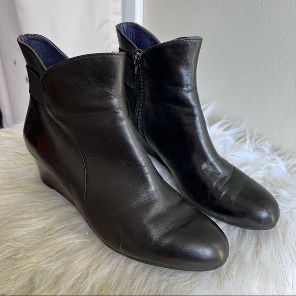 Vaneli black faux leather boots shoes size 9.5M - Picture 9 of 16